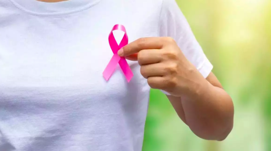 মহিলাৰ স্তন কৰ্কট হ’লে প্ৰধানকৈ শৰীৰৰ আন তিনিবিধ অংগ ক্ষতিগ্ৰস্ত হয়…