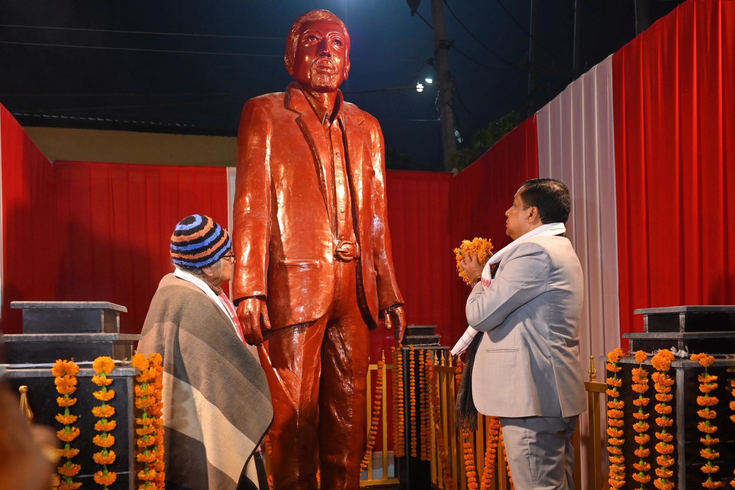 জয়ন্ত মল্ল বৰুৱা দিছপুৰত থাকিলেও পাহৰি যোৱা নাই শিপা