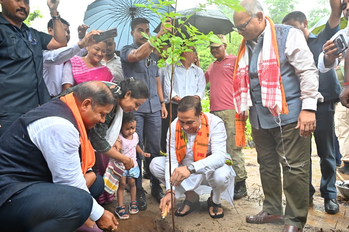 Forest Minister Jayanta Mallabaruah launches ‘Janmadin Seuj Shapat Udyan’; announces one Birthday Green Pledge Garden in every Assembly constituency