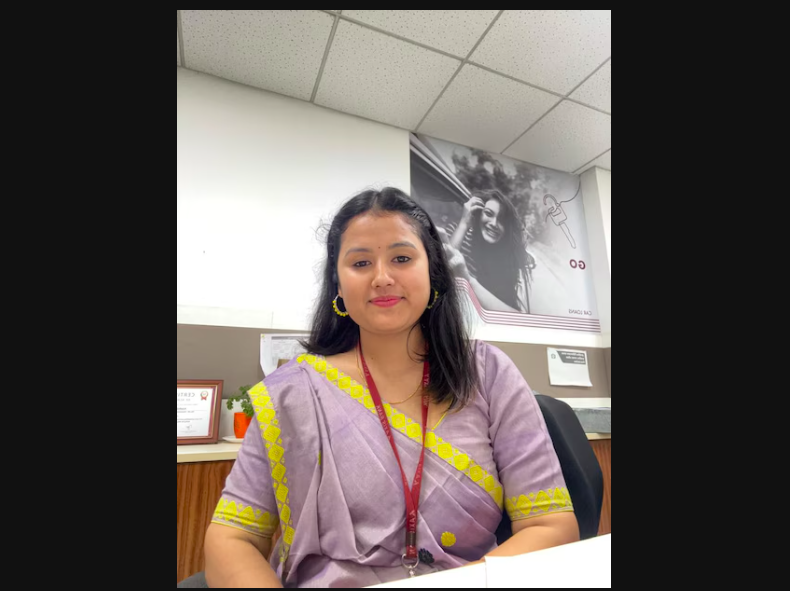 গুৱাহাটীৰ মাজমজিয়াত শিহৰণকাৰী ঘটনা! বন্ধ কোঠাত নিজৰ জীৱন শেষ কৰি দিলে কৰিশ্মাই!