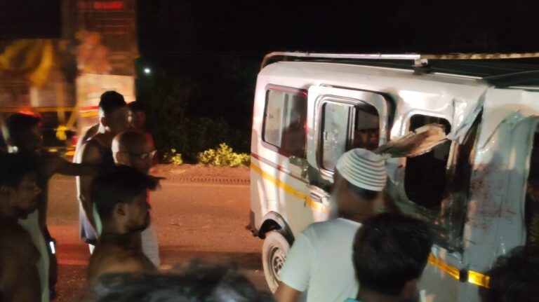 চাপৰৰ মৌৱাটাৰীস্থিত ১৭ নং ৰাষ্ট্ৰীয় ঘাইপথত ভয়ংকৰ প*থ দু*ৰ্ঘ*টনা