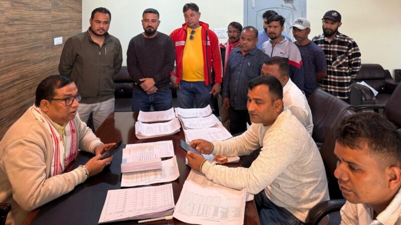 নলবাৰীত বিজেপিৰ দলীয় ৰাজনৈতিক কামকাজক লৈ তৎপৰ বিধায়ক জয়ন্ত মল্ল বৰুৱা