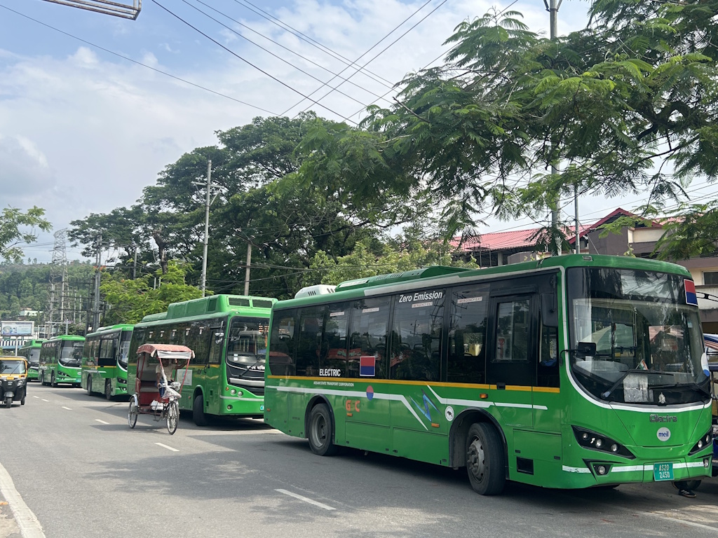 Guwahati Green Buses Face Strict Action; 63 Bus Drivers Lose Licences